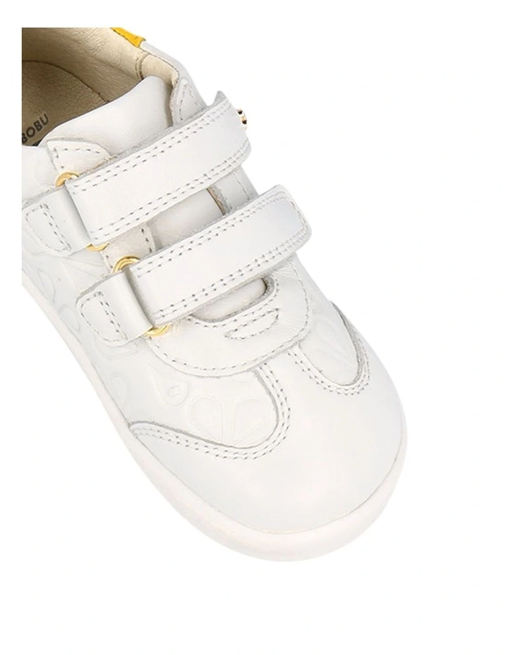 Iwalk Sprite Embossed Shoes in Black/White