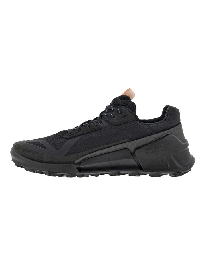 Biom 2.1 X Country Leather Sneakers in Black