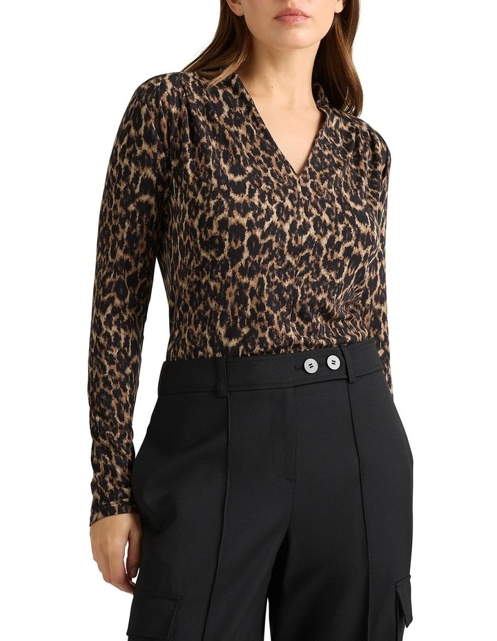 Tillee Jersey Top in Brown Multi