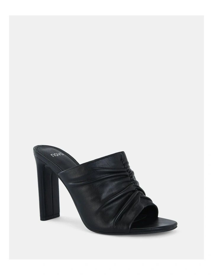 Freeza Heels in Black