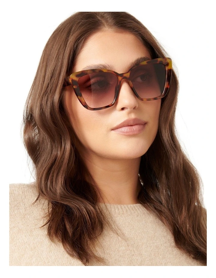 Esther Cat Eye Sunglasses in Brown