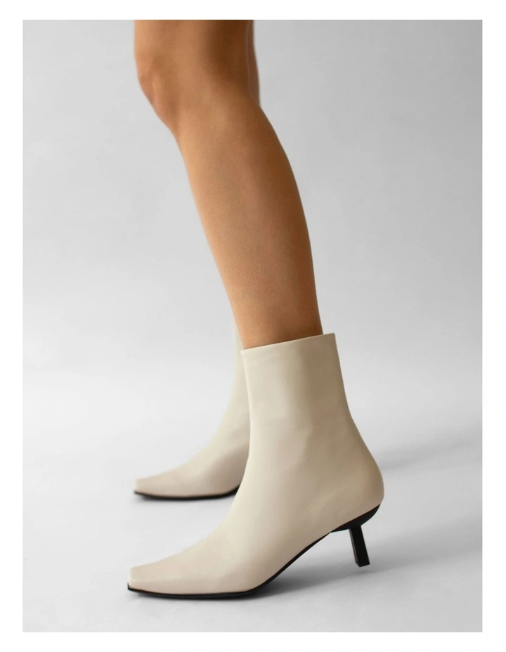 Orly Ankle Boots in White