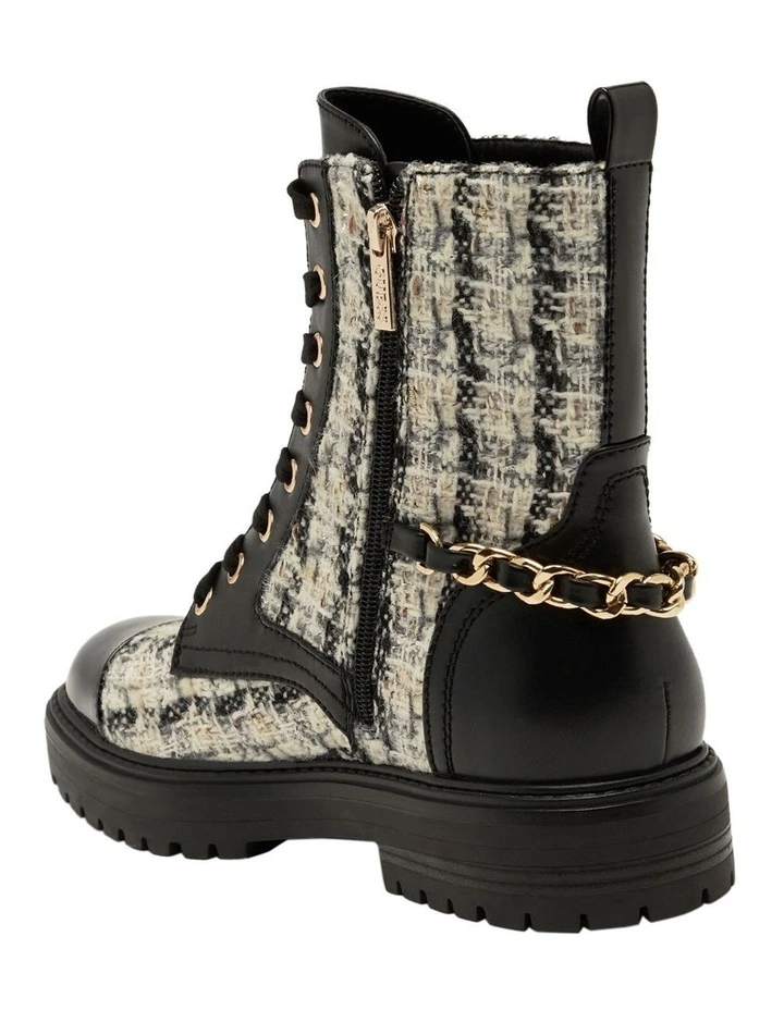 Jellarda Boots in Multi