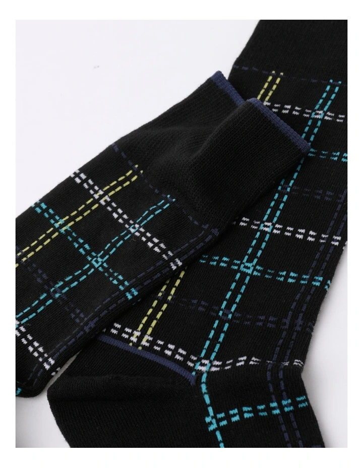 Window Pane Check Sock in Black