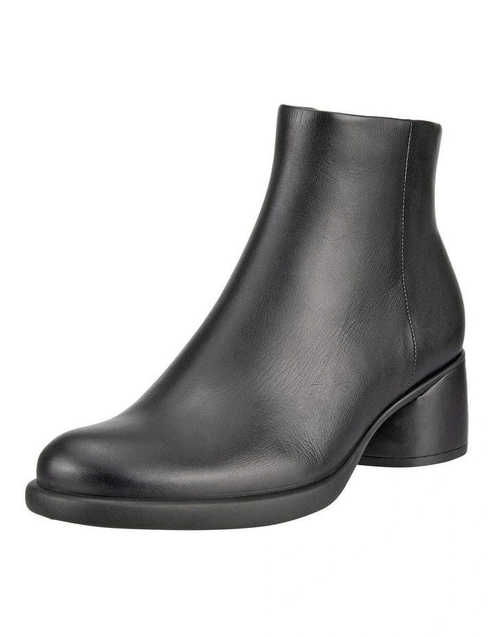 Sculpted Boot LX 35 in Black
