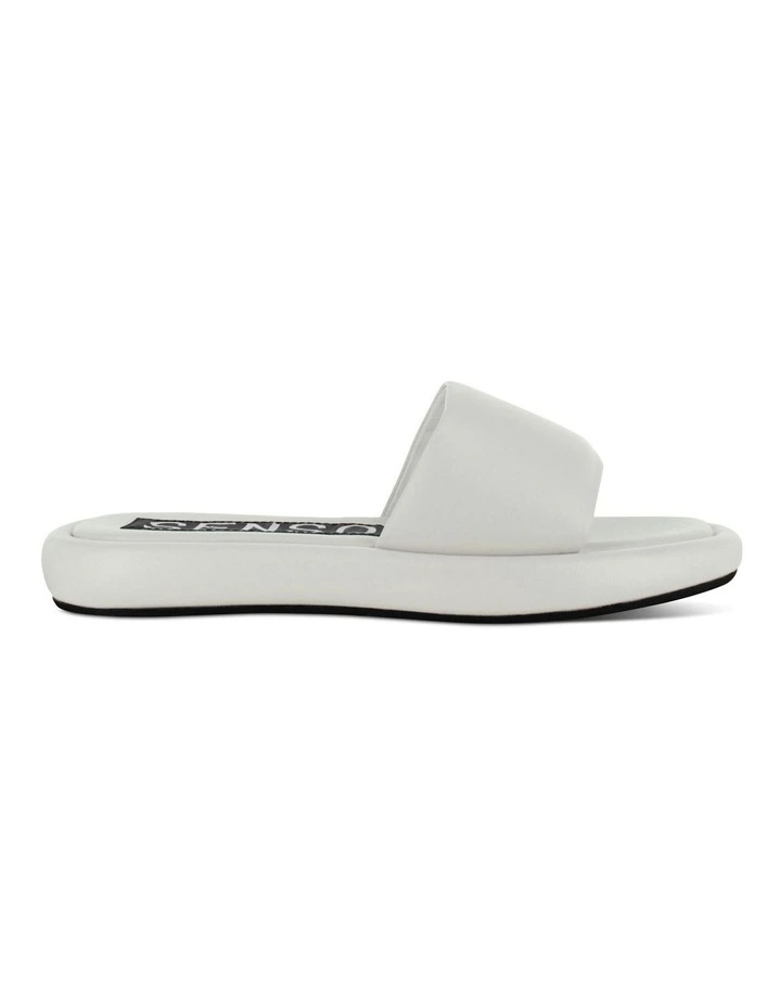 Bentley I Flat Sandals in White