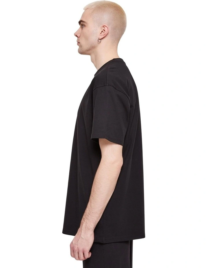Heavy Oversized Tee in Black