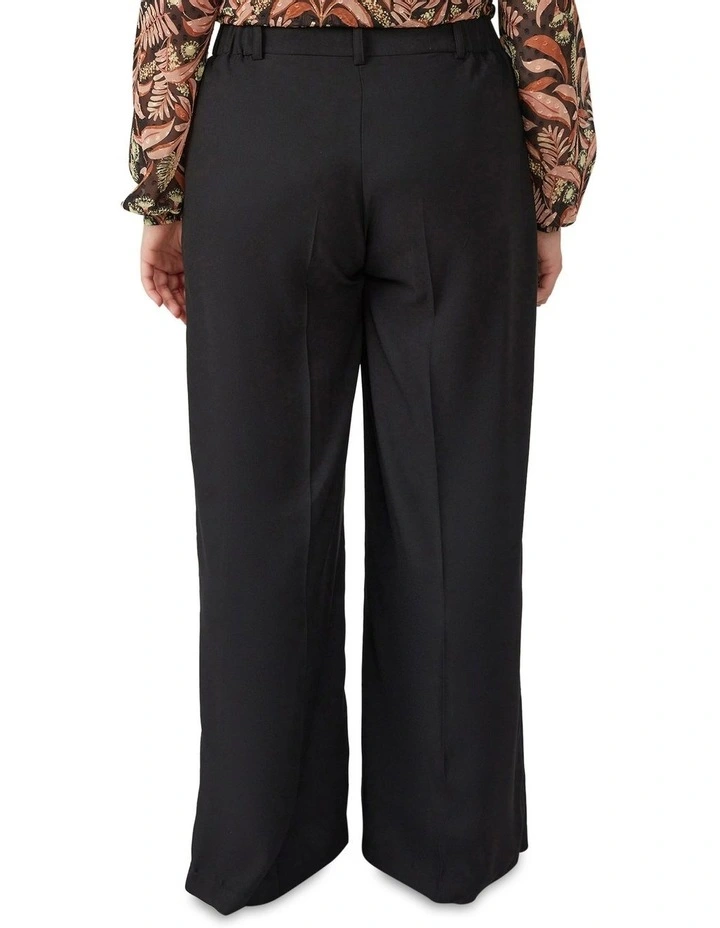 Orion Pant in Black