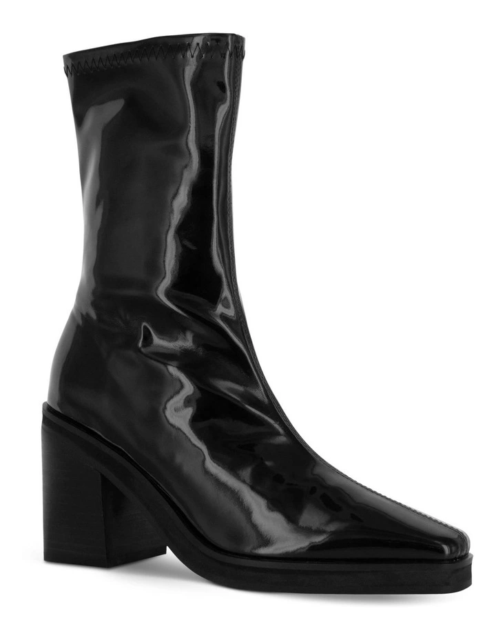 Willam II Boots in Ebony