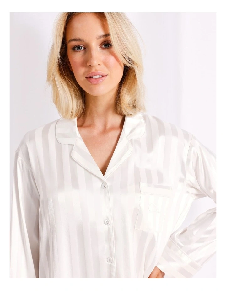 Luxe Satin Long Sleeve/Short Pyjama Set in Ivory