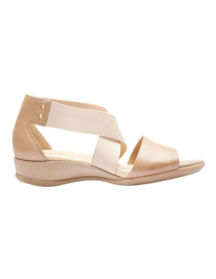 Chester Nude Glove Sandals