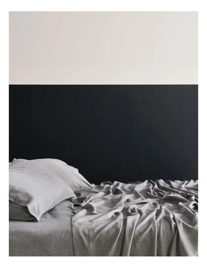 Rejeaneration Rialta Sheet Set in Charcoal
