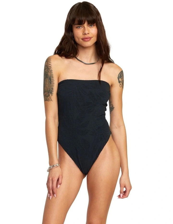 Palm Grooves Tubular One Piece in Black