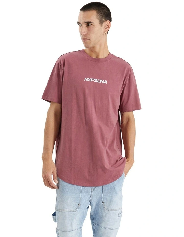 Drayton Dual Curved Tee in Renaissance Red