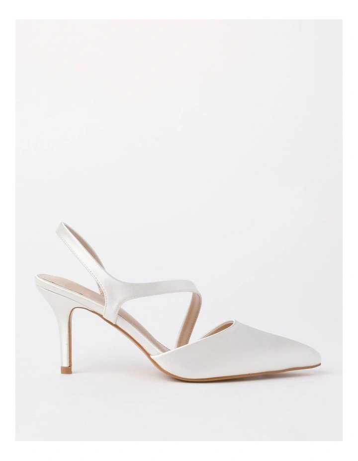Daniella Heeled Shoe in White Satin