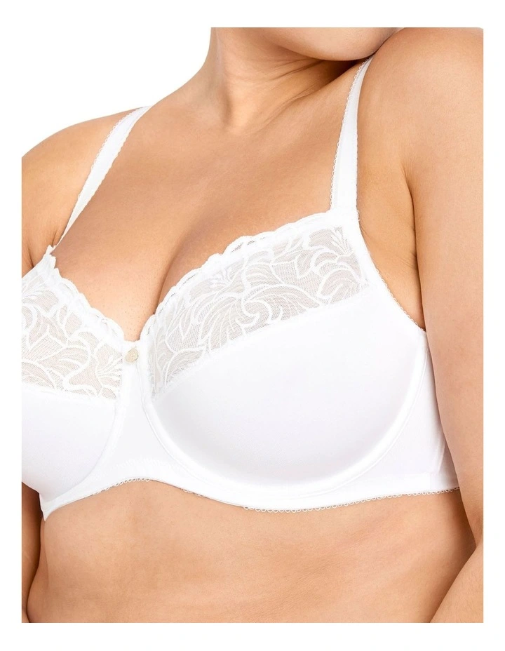 Classics Embroidered Non-Contour Bra in White