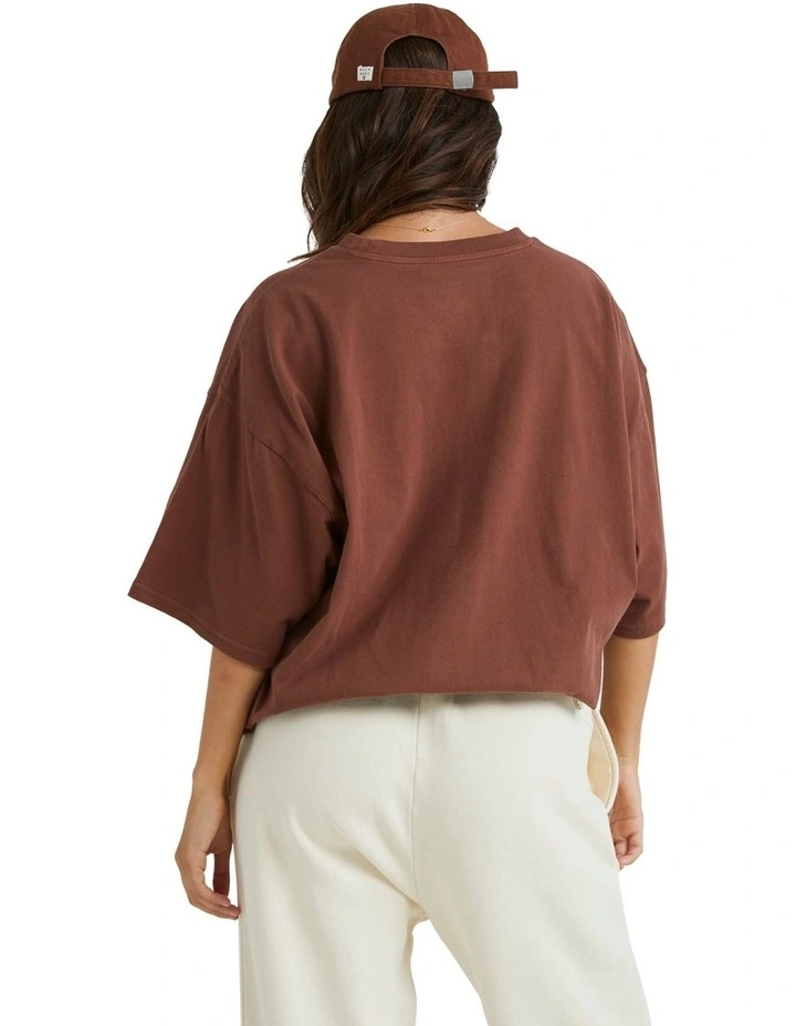 Baseline T-shirt in Toasted Coconut