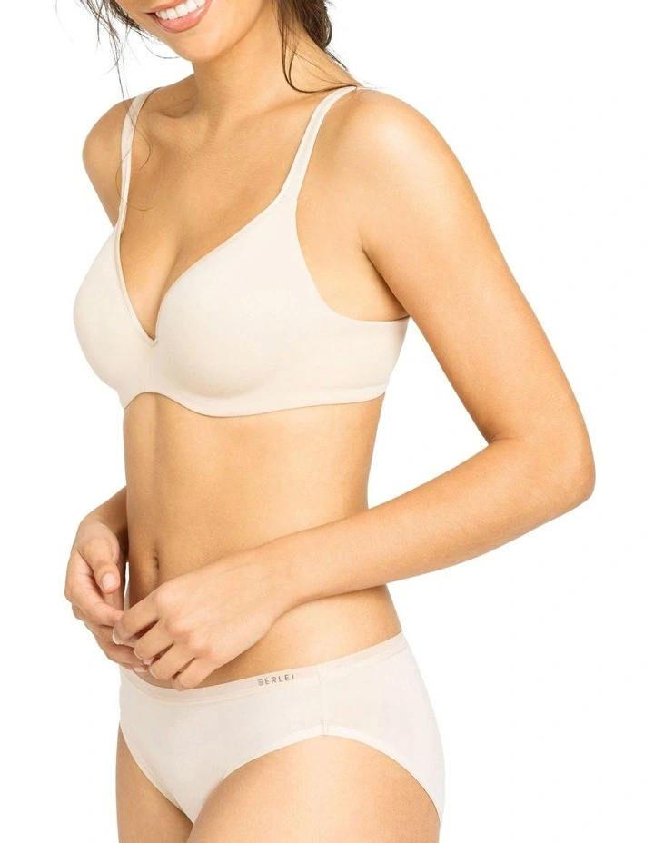 Barely There T-Shirt Bra in Soft Powder
