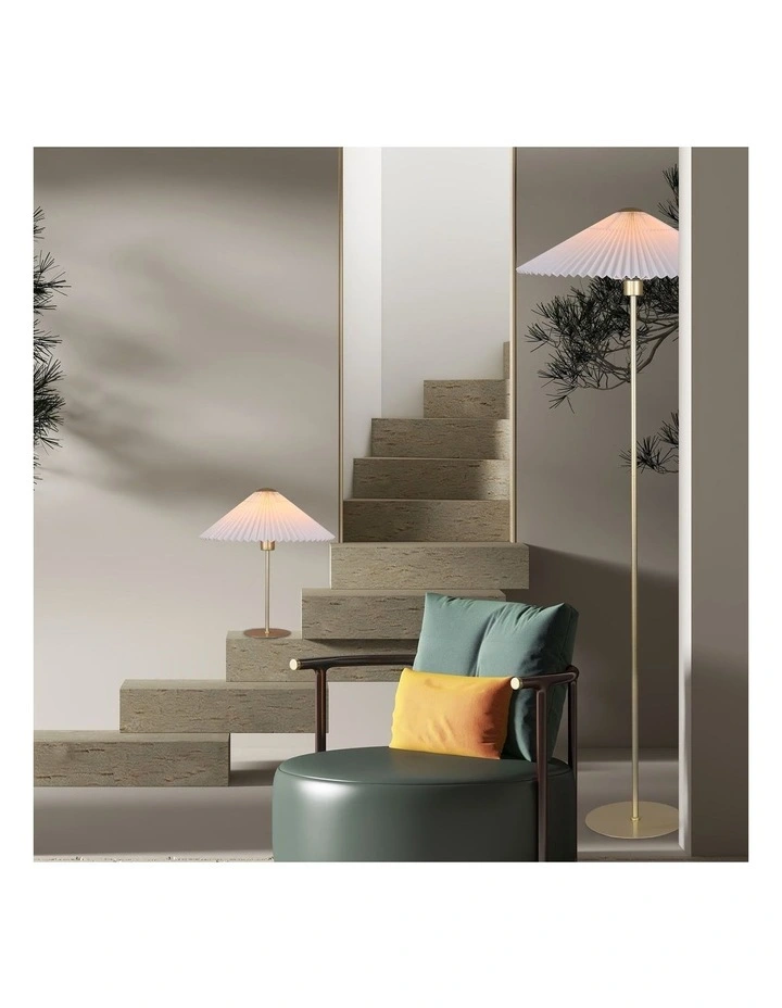 Peck Pleated Table Lamp in Gold/White