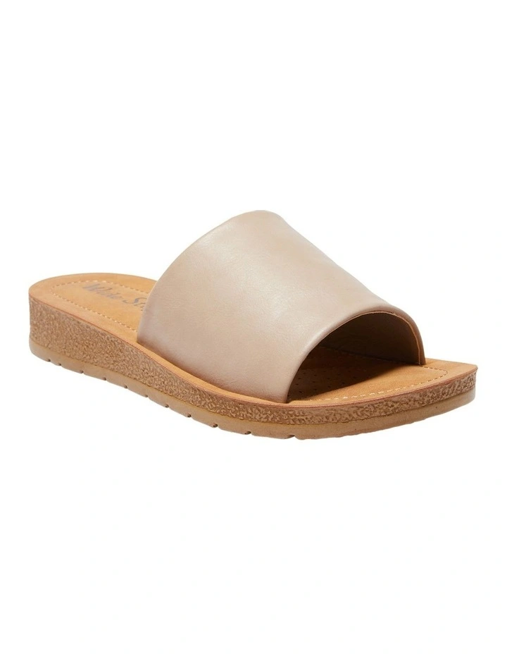 Enid Sandals in Nude Smooth
