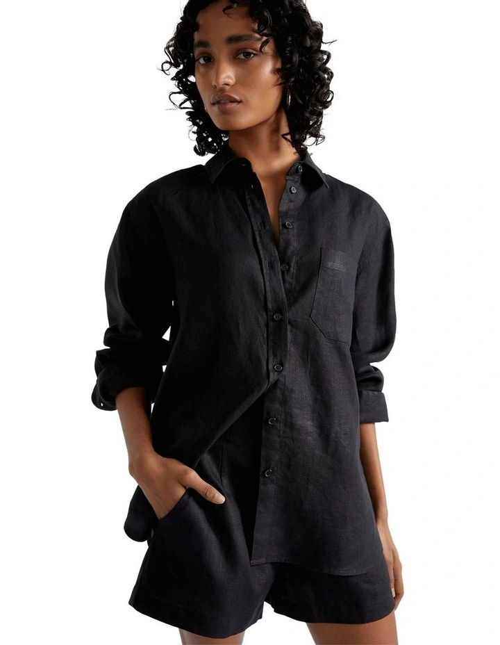 Core Linen Boyfriend Shirt in Black