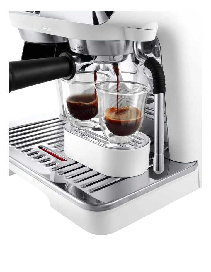 La Specialista Arte Manual Pump Coffee Machine EC9155W in White