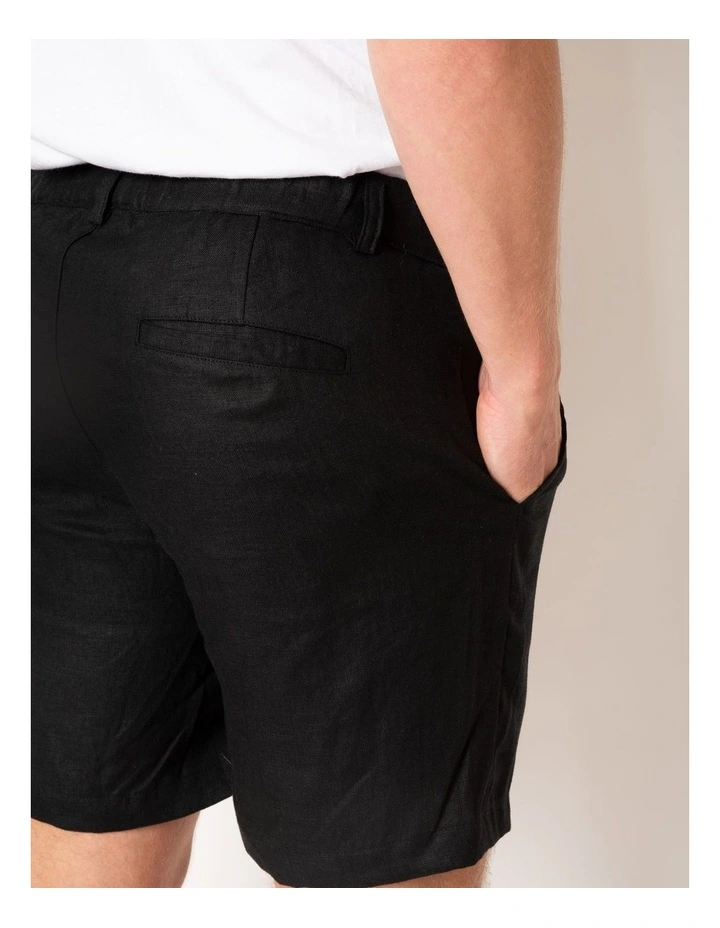 Linen Shorts in Black