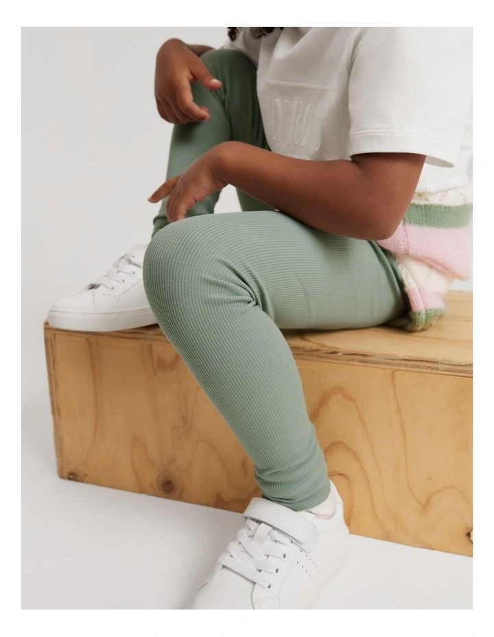 Organically Grown Cotton Blend Solid Rib Legging in Fern