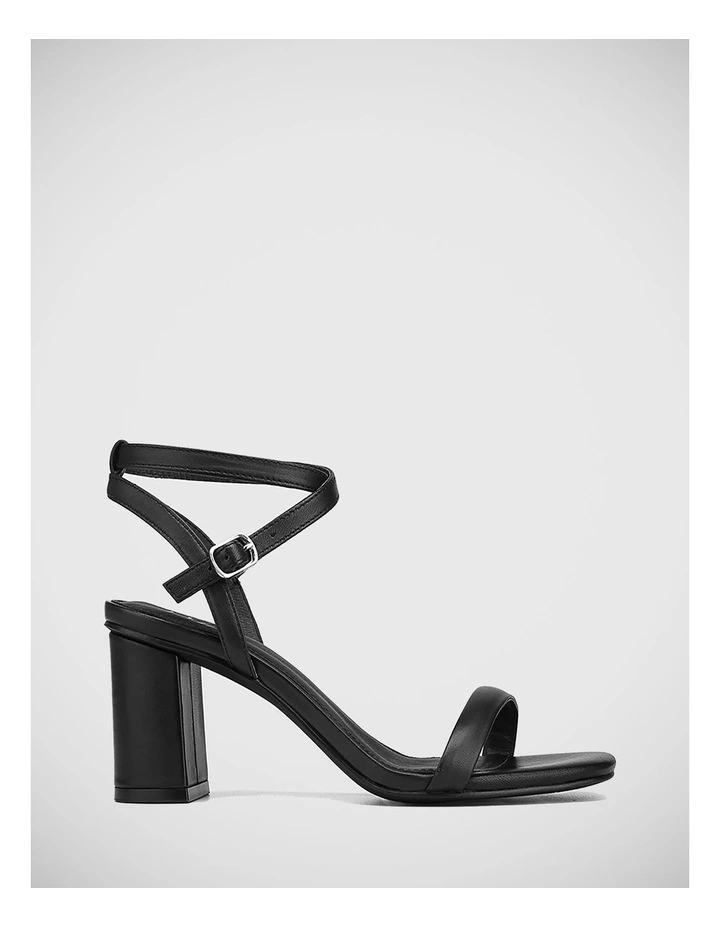 Carelinah Leather Sandal in Black
