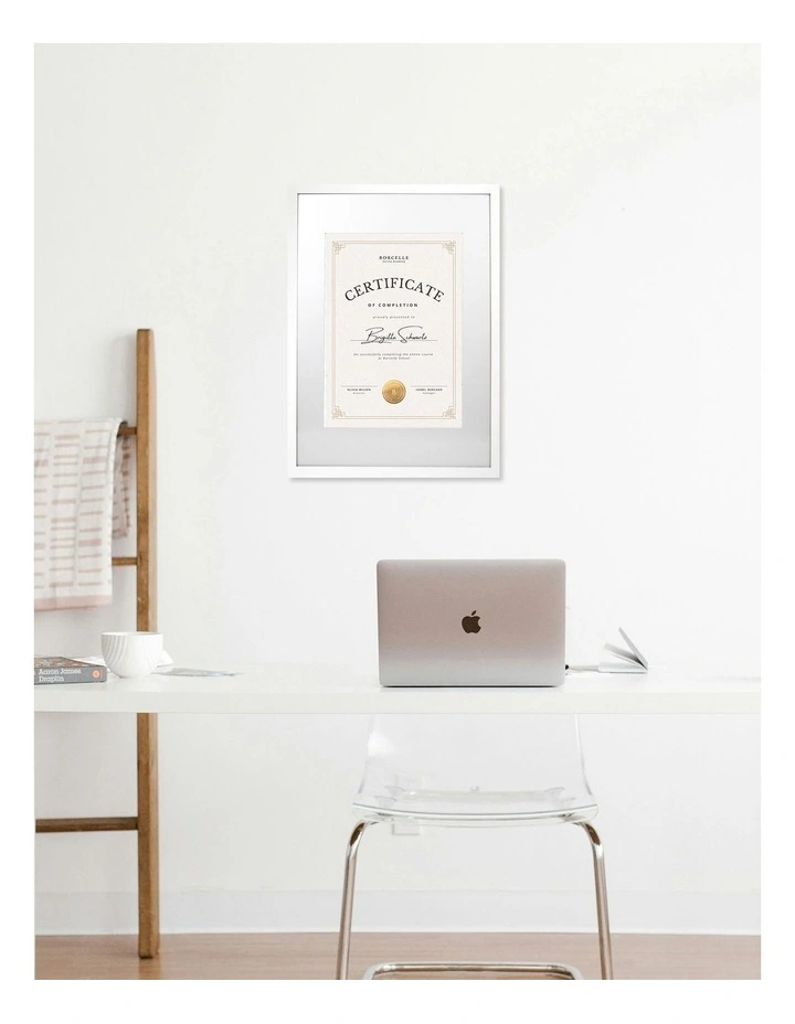 Decorator Photo Frame A2/A3 in White