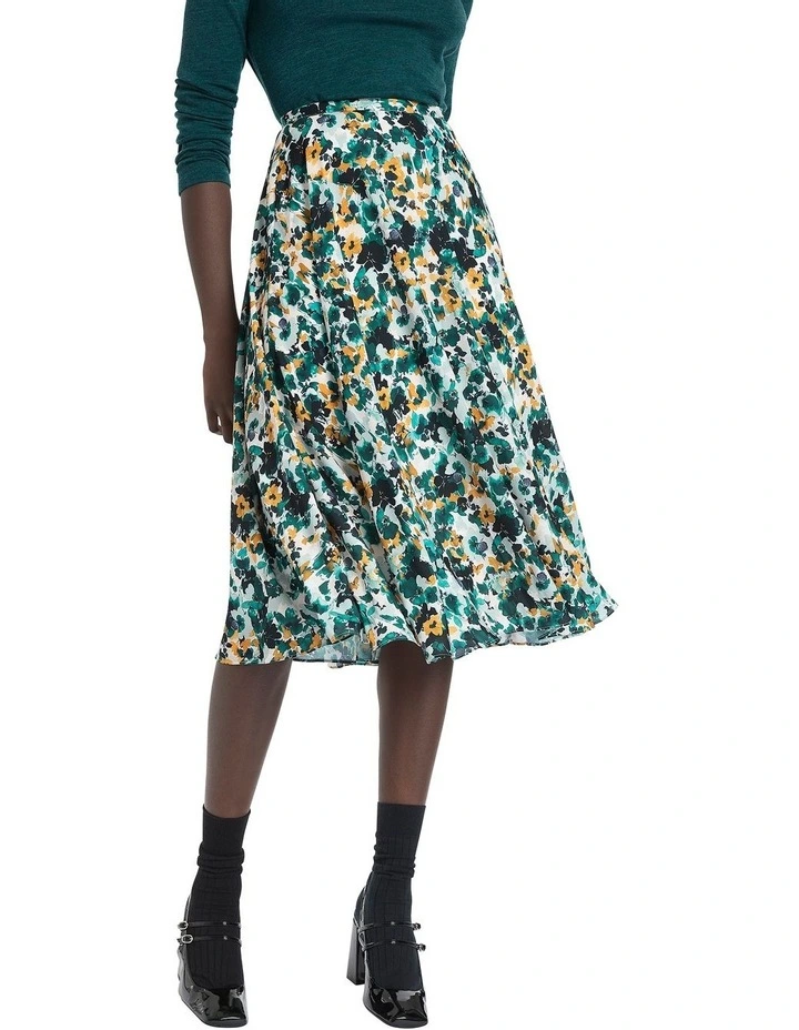 Need You Coast Skirt in Green