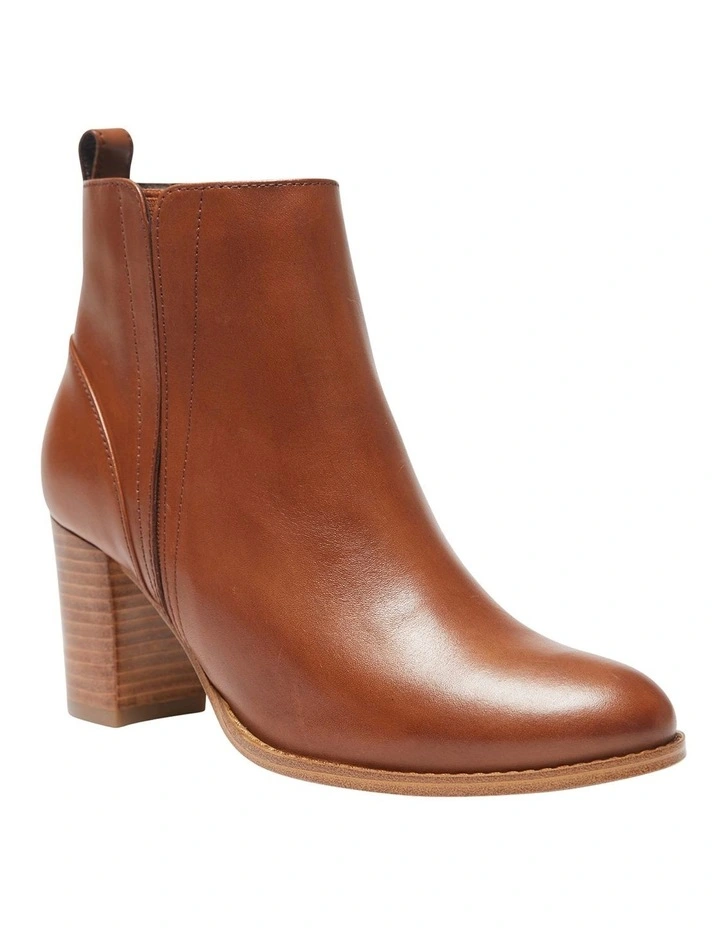 Geronimo Mid Brown Glove Boots