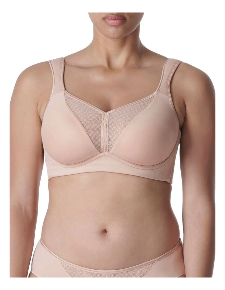 Harmony Underwired Sports Bra in Beige