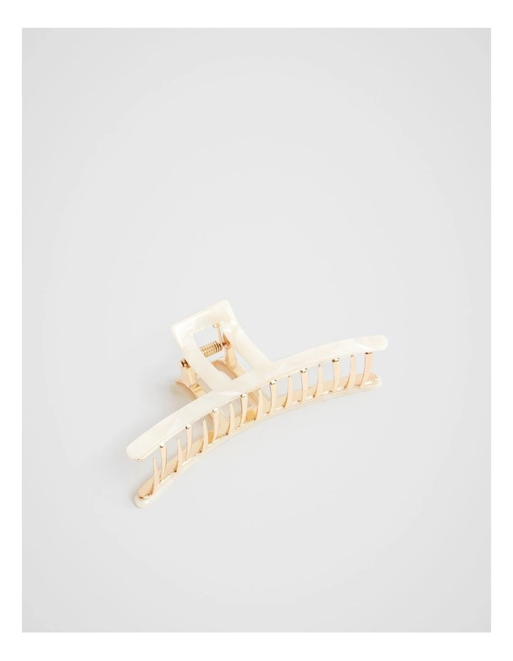 Cut Out Hair Claw in Pearl