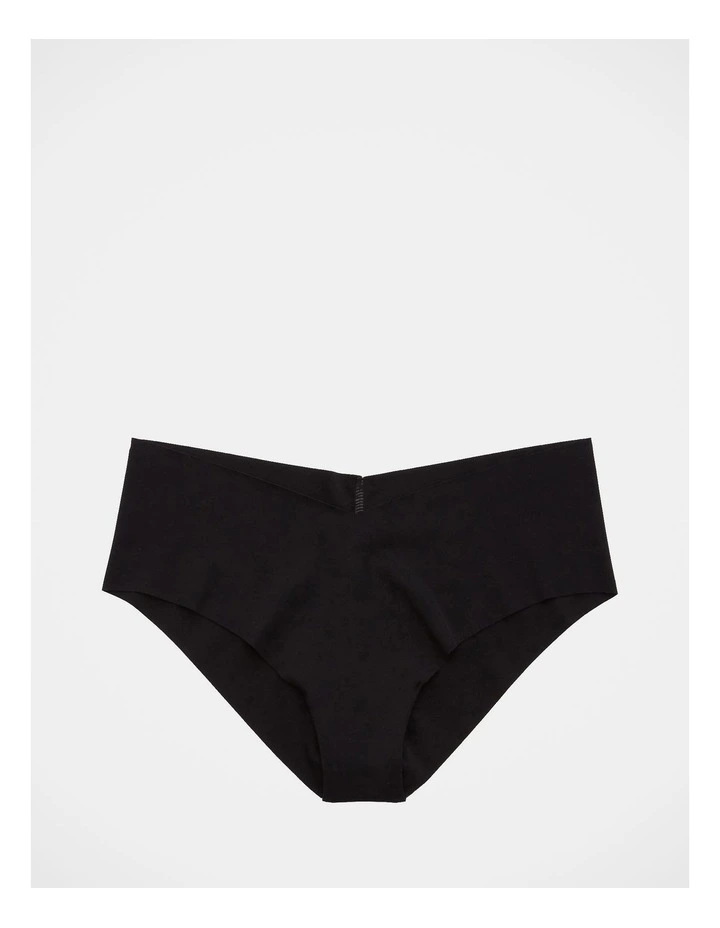 Smoothez No Show Cheeky Underwear in True Black