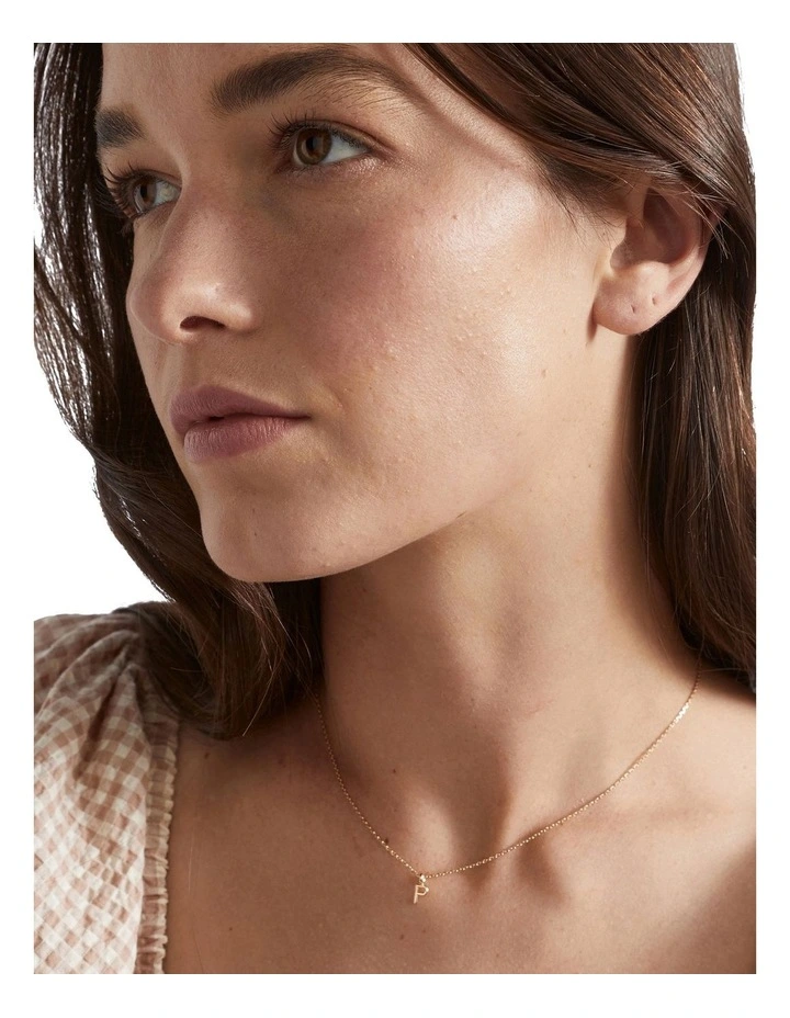 Initial "T" Necklace in Gold