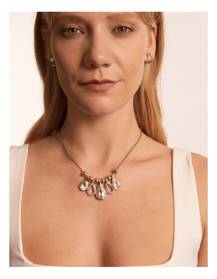 Shimmer Tear Drop Necklace in Crystal/Gold