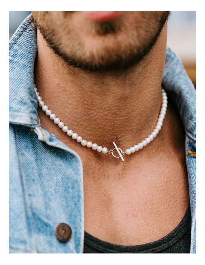 Mason Pearl Necklace in White