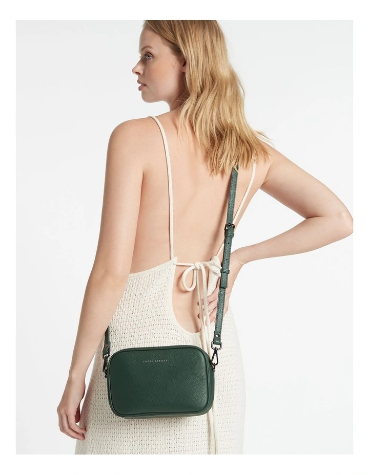 Plunder Crossbody Bag in Green