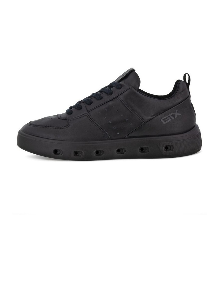 Street 720 Sneaker In Black