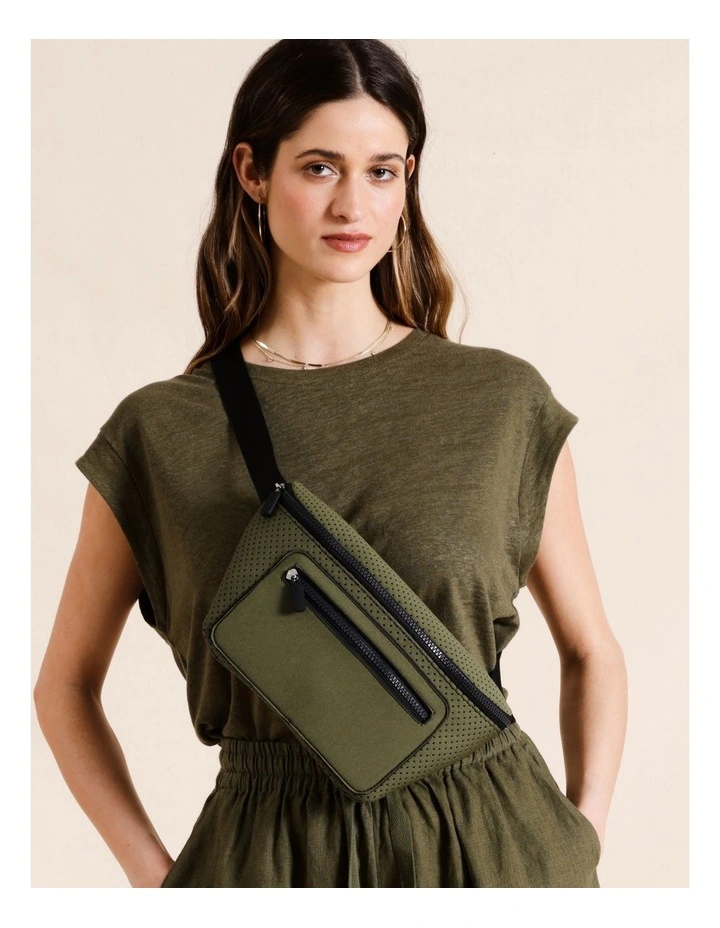 Pompei Belt Bag in Olive