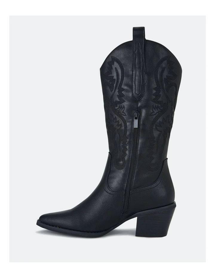 Howdy Boots in Black