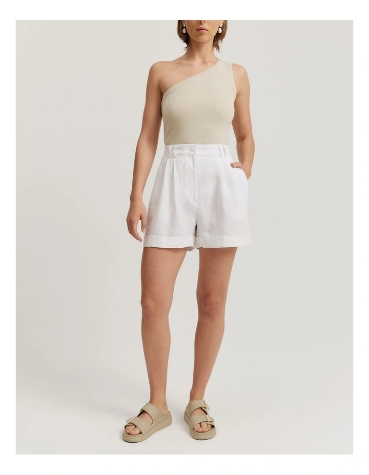Organically Grown Linen Tuck Front Short in White
