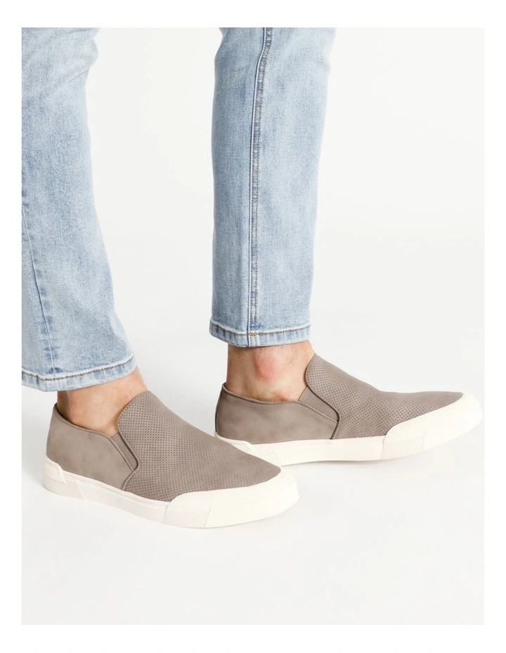 Theo Slip On in Grey