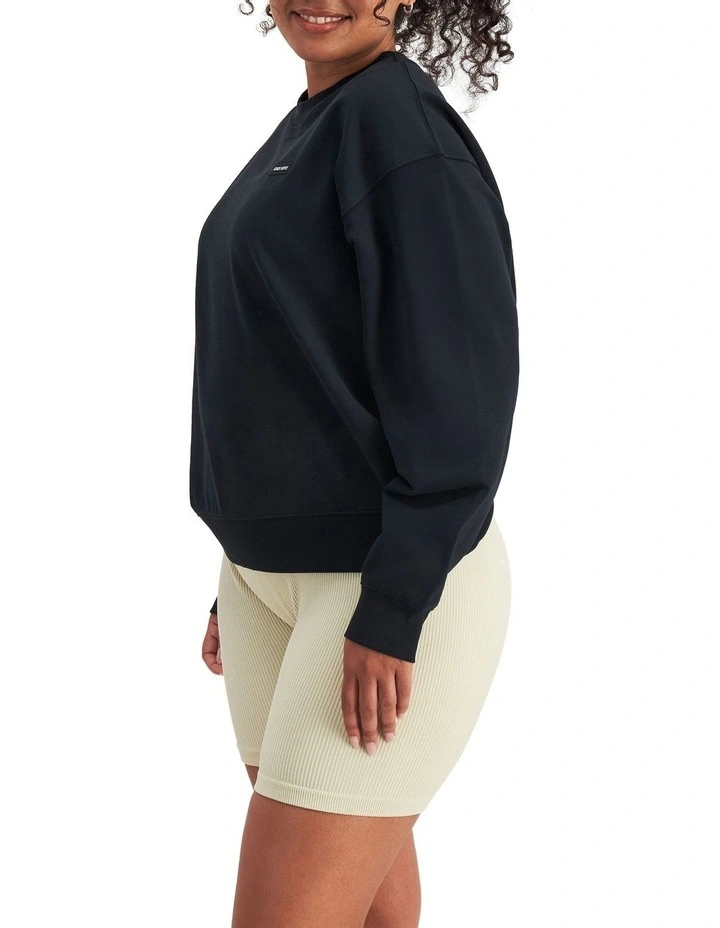 Move Pullover in Black