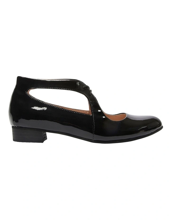 Sasha Heeled Leather Shoes in Black Patent