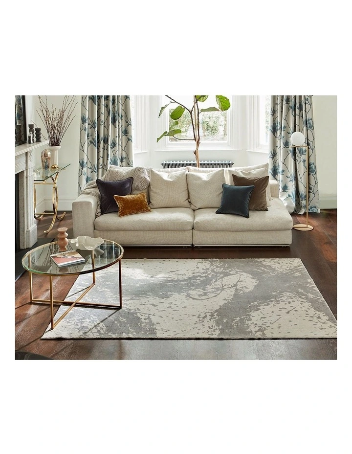 Enigmatic Awakening Rug 143304 in Silver