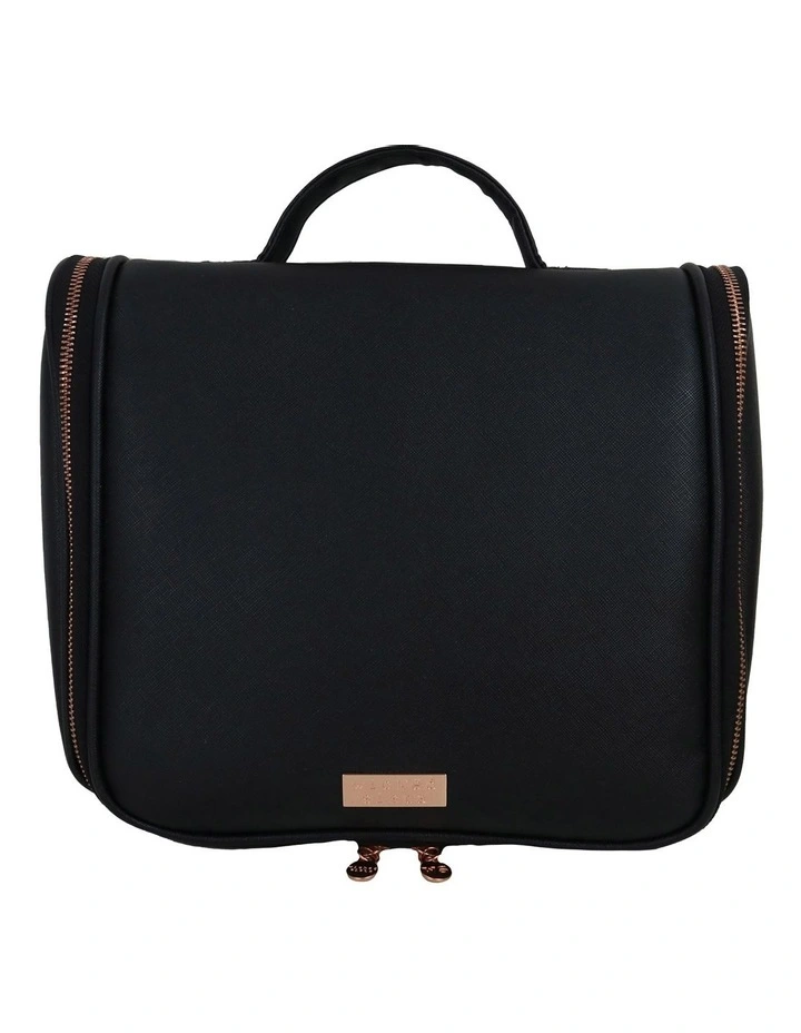 Premium Travel bag With Hook in Black