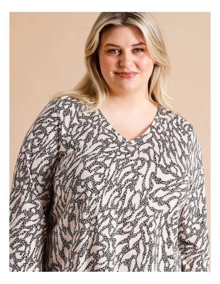 Organic Cotton Wardrobe Staple 3/4 Sleeve Tee in Leopard Print