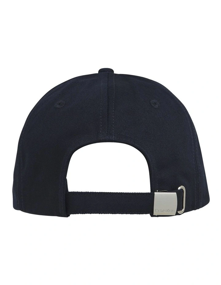 Embroidery Cap in Navy